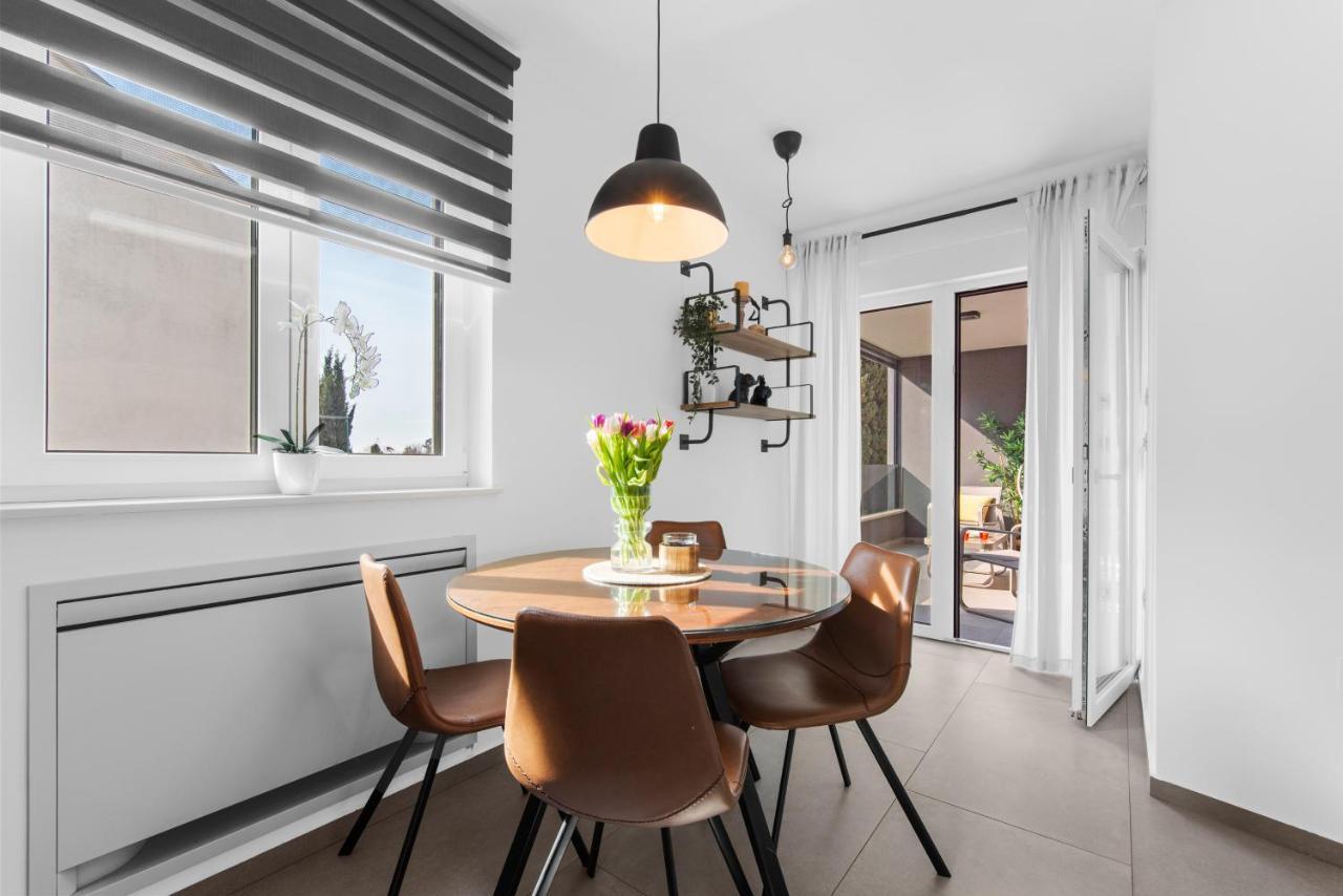 רוביני Apart Residence Galant מראה חיצוני תמונה