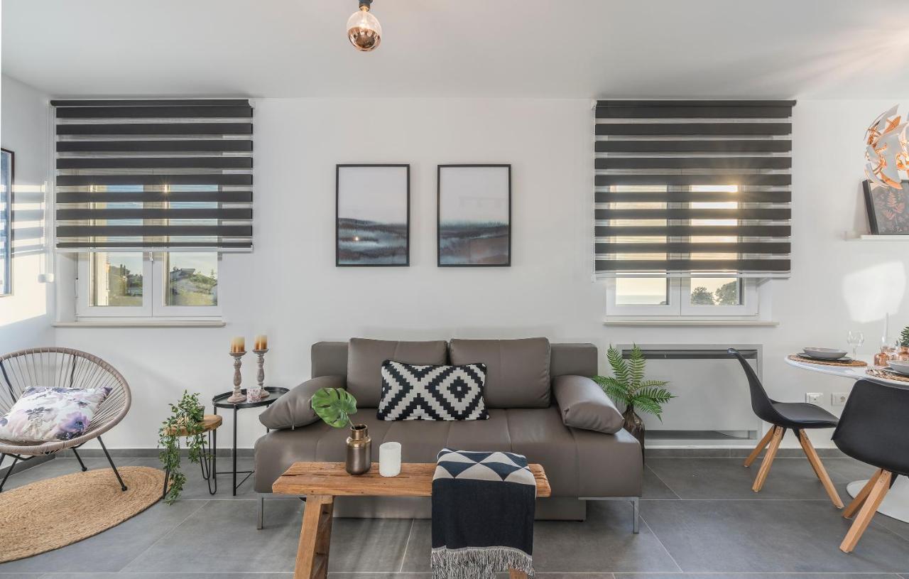 רוביני Apart Residence Galant מראה חיצוני תמונה