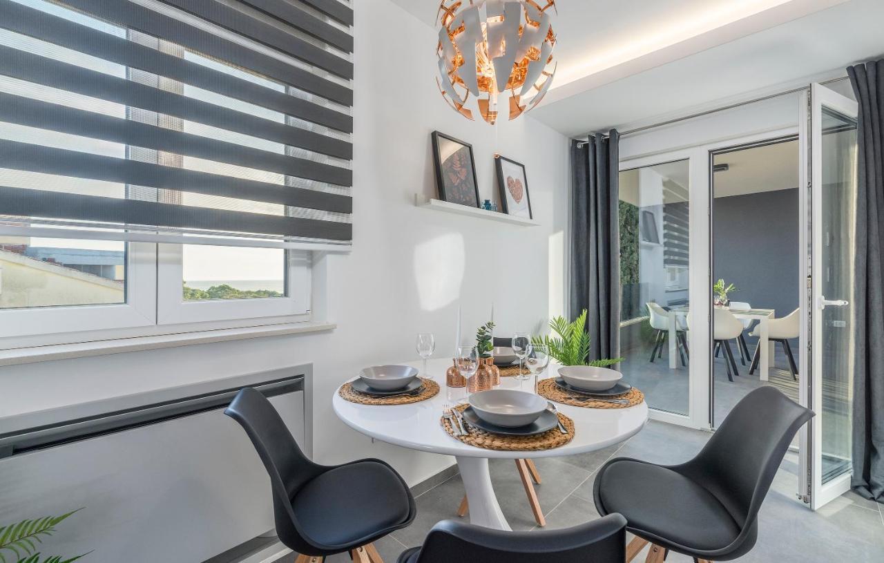 רוביני Apart Residence Galant מראה חיצוני תמונה